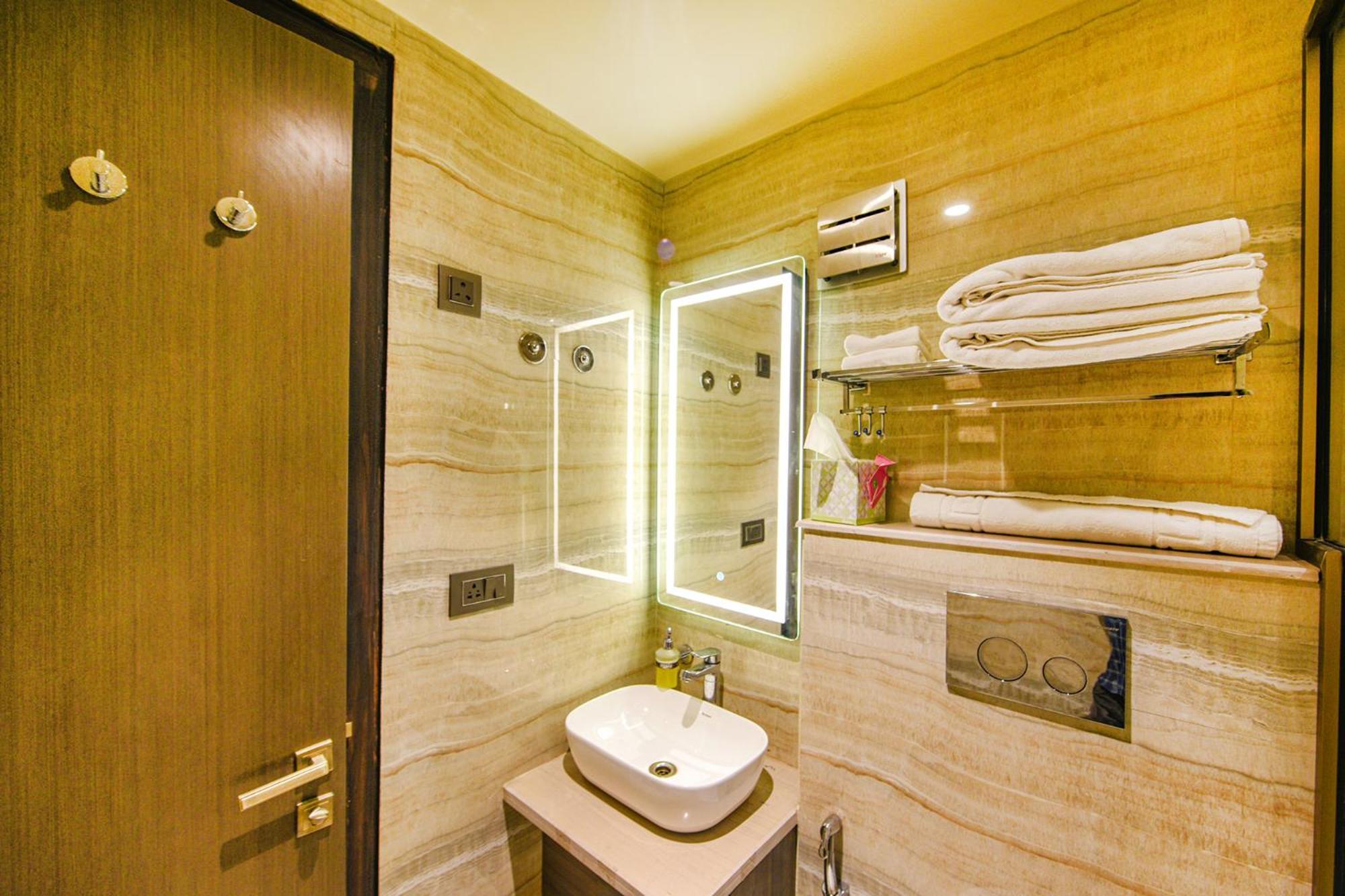 Fabhotel Prime Qotel Janakpuri Delhi Zewnętrze zdjęcie