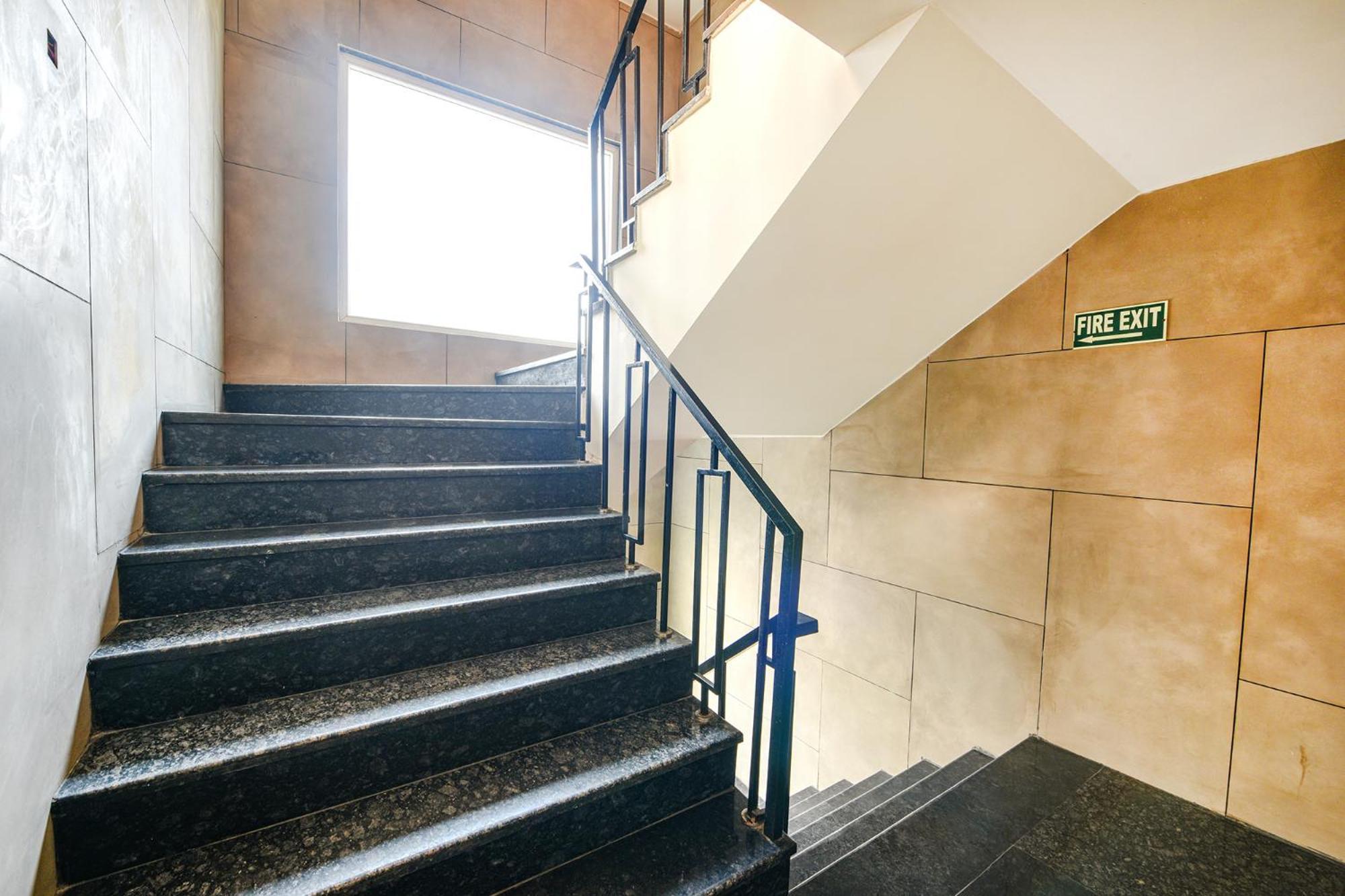 Fabhotel Prime Qotel Janakpuri Delhi Zewnętrze zdjęcie