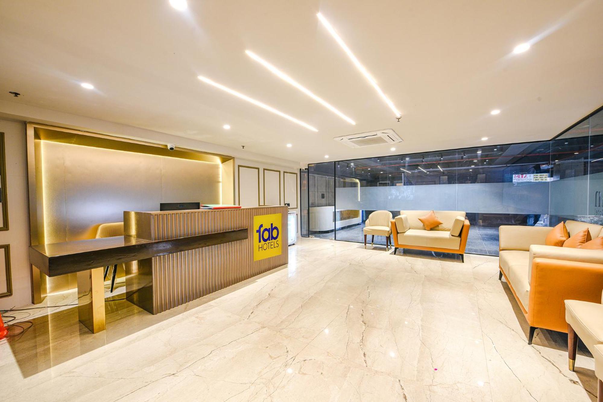 Fabhotel Prime Qotel Janakpuri Delhi Zewnętrze zdjęcie