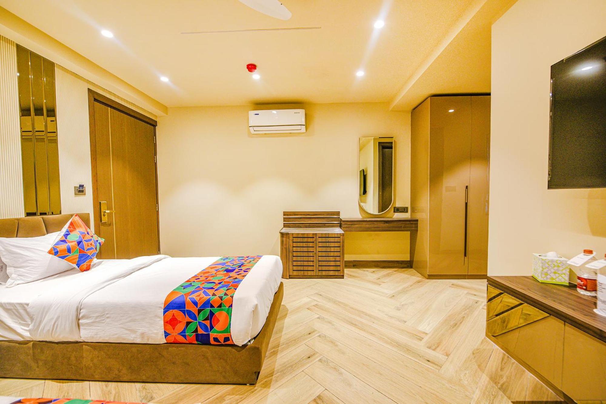 Fabhotel Prime Qotel Janakpuri Delhi Zewnętrze zdjęcie